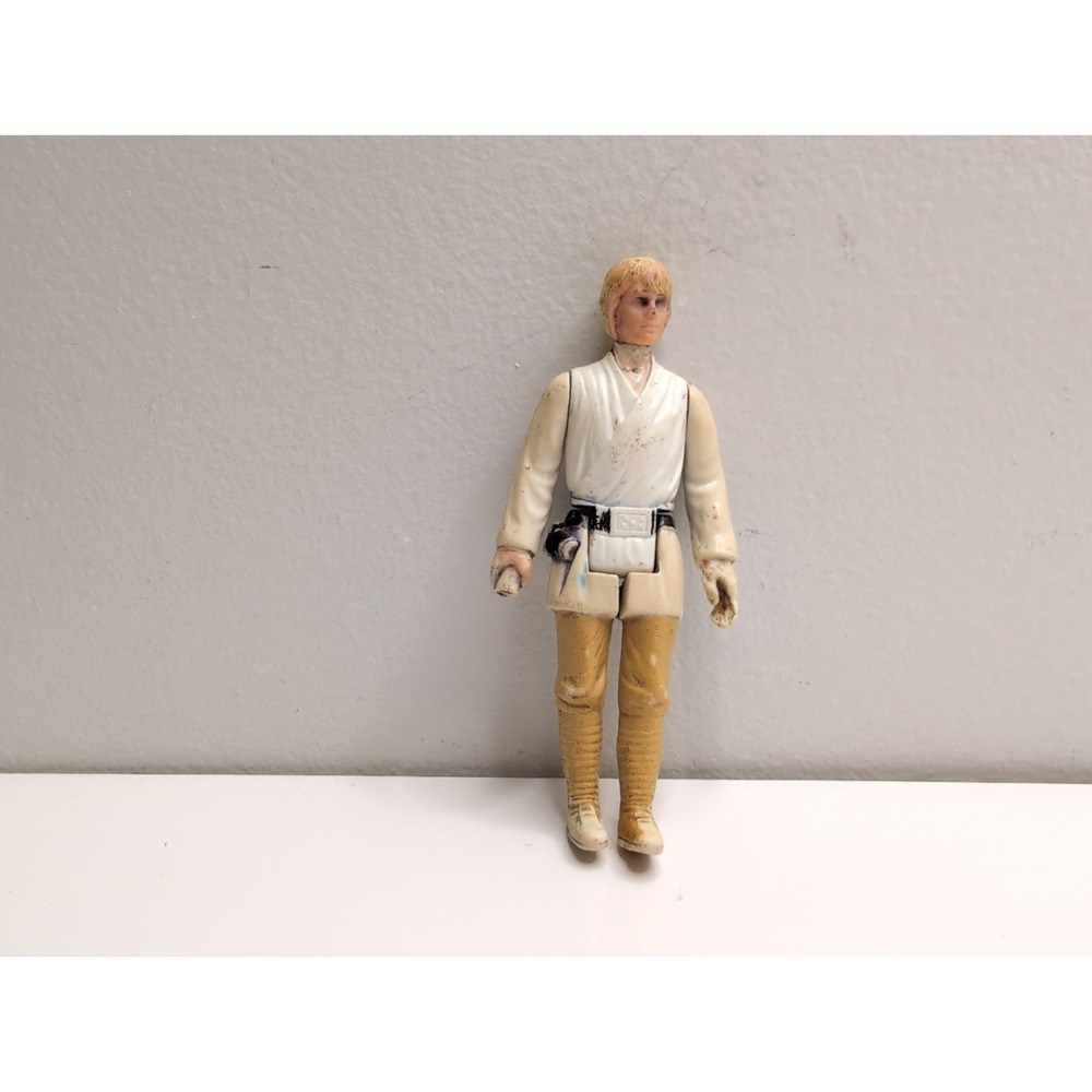 Vintage Kenner Star Wars 1977  Farmboy Luke Skywalker Action Figure - DAMAGED